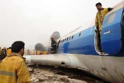 ایران میں لینڈنگ کے دوران طیارے میں آتشزدگی: 46 مسافر زخمی