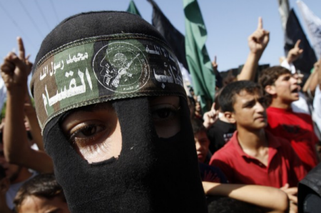 راهپیمایی حماس به مناسبت دهمین سالگرد انتفاضه الاقصی در غزه