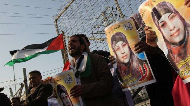 ‘Israel keeps Palestinian inmates on hunger strike in isolation’