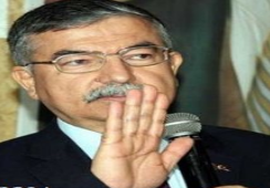 وزیر دفاع ترکیه: 983 نظامی ترک خودکشی کرده اند