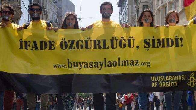 Freedom of expression still restricted in Turkey, Amnesty says