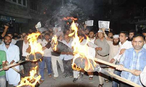 مقبوضہ کشمیر میں بھارت مخالف مشعل بردار جلوس