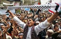 یمنی حکومت کی ظالمانہ کارروائیوں کیخلاف دارالحکومت صنعا میں حوثیوں کا دھرنا جاری