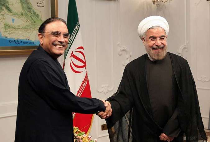 آصف زرداری کی ایرانی صدر روحانی سے ملاقات، علاقائی اور عالمی ایشوز پر تبادلہ خیال