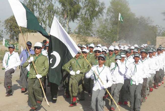 رجوعہ سادات میں یوم پاکستان کی پریڈ کی تصاویر