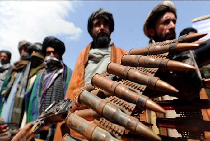 طالبانيزه كردن افغانستان براي كشيدن ترمز داعش