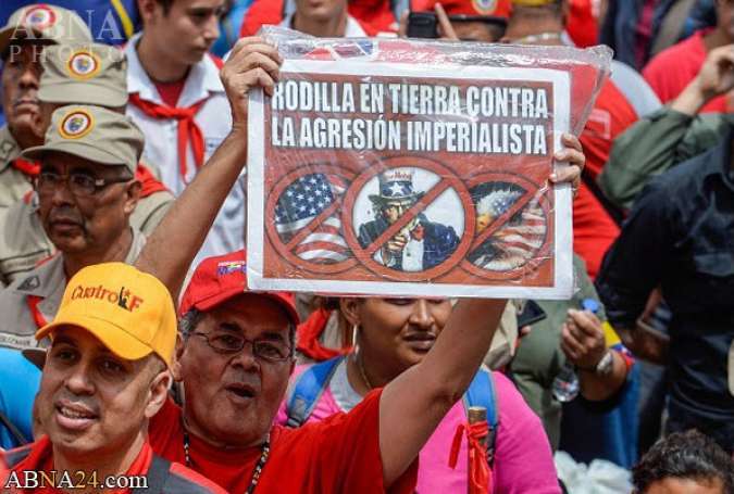 تظاهرات مردم ونزوئلا علیه نظام سرمایه‌داری و اوباما