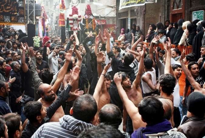 لاہور، 19 صفرالمظفر کے جلوس اپنے مقررہ راستوں پر گامزن، ہزاروں عزادروں کی شرکت