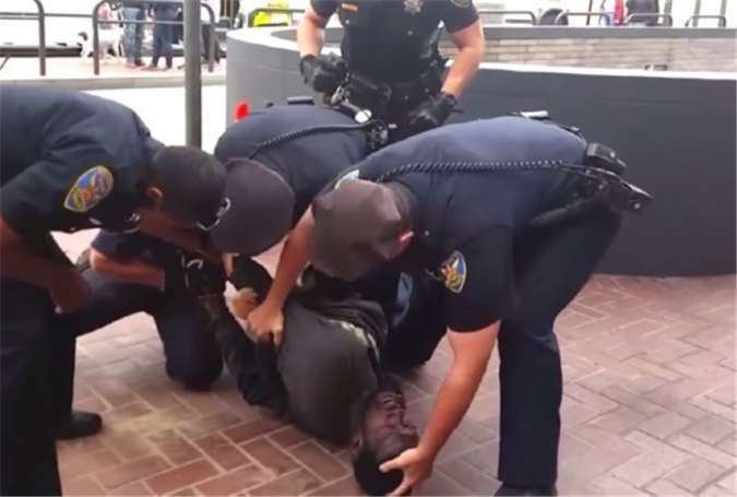 خشونت پلیس آمریکا با نژادپرستی تلفیق شده است