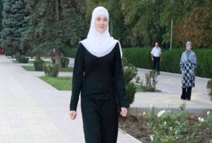 تاجیکستان حجاب اسلامی را ممنوع میکند - اسلام تايمز