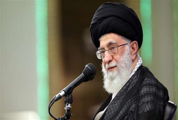Muslim students must prepare for present day developments: Ayatollah Khamenei