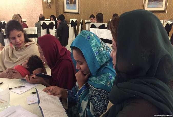 پشاور میں عیسائی اقلیتی خواتین ووٹنگ کے حق سے محروم