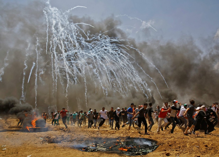 Israeli occupation forces using different kinds of force against Palestinians along Gaza border.jpg