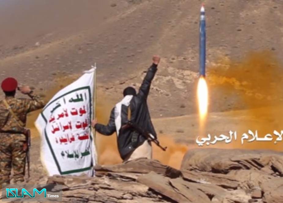 صاروخ يمني باليستي يدك مقر القيادة الجوية السعودية في عسير