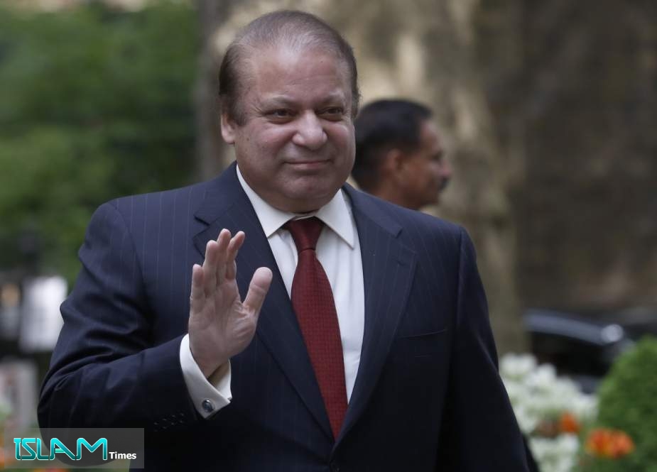 اعتقال رئيس الوزراء السابق نواز شريف إثر عودته لباكستان