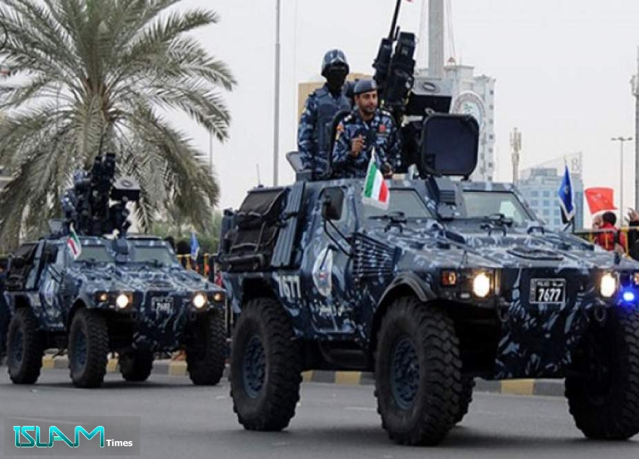 الكويت ترسل مئات الضباط إلى الحدود مع العراق