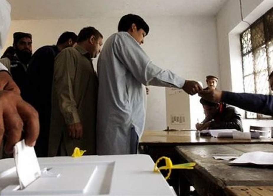 بیلٹ پیپرز کی چھپائی اور ترسیل کا کام مکمل، عام انتخابات میں ووٹنگ کا طریقہ کار وضع کر لیا گیا