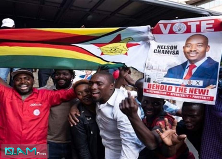 المعارضة في زيمبابوي تحتج على نتائج الانتخابات البرلمانية