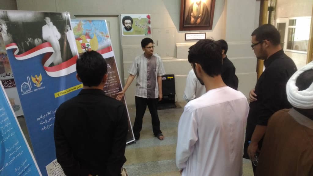 Foto Diskusi dan Seminar Kebangsaan HPI Iran di Qom