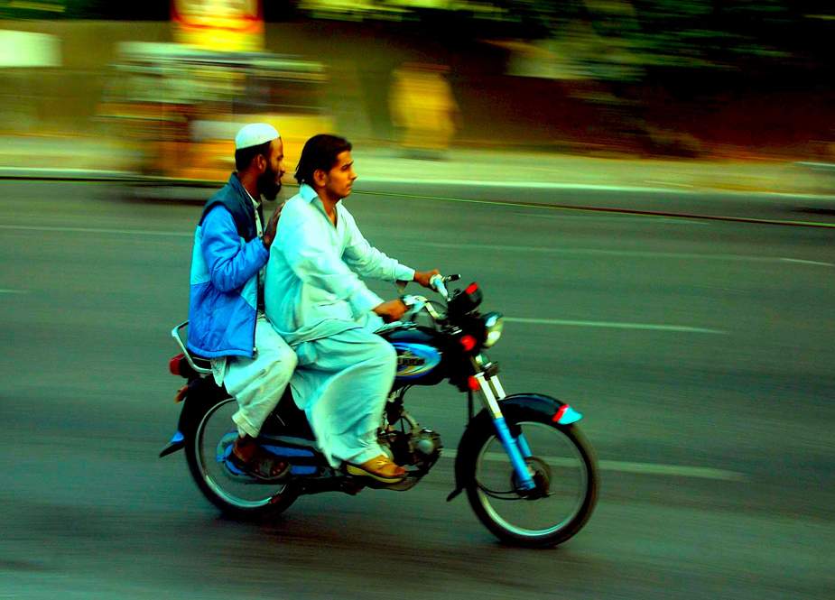 حکومت سندھ کا چہلم امام حسین پر سندھ بھر میں موٹرسائیکل کی ڈبل سواری پر پابندی کا اعلان