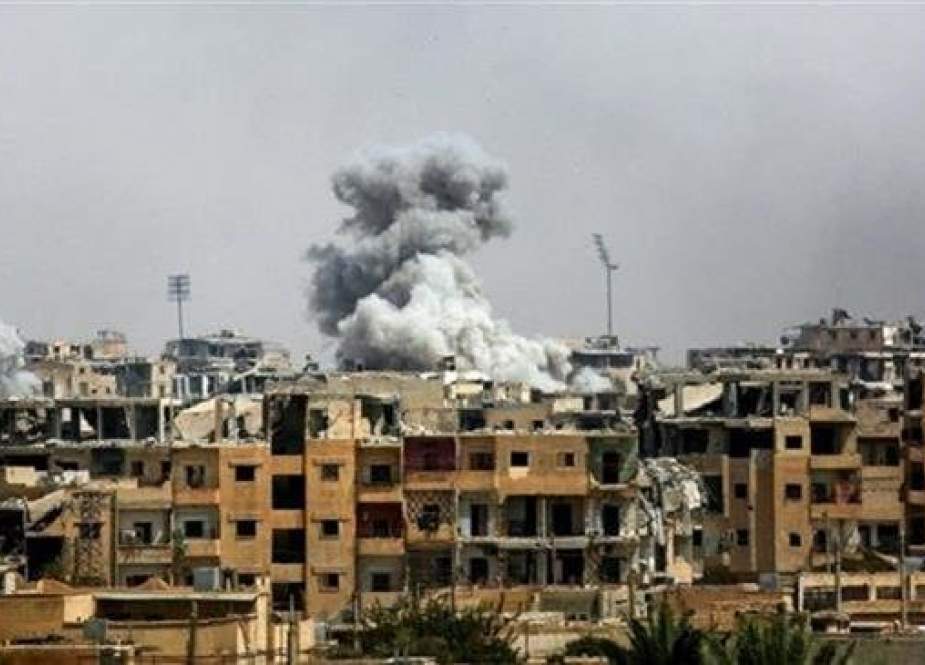 Fresh US-led airstrikes kill 15 Syrian civilians in Dayr al-Zawr ...