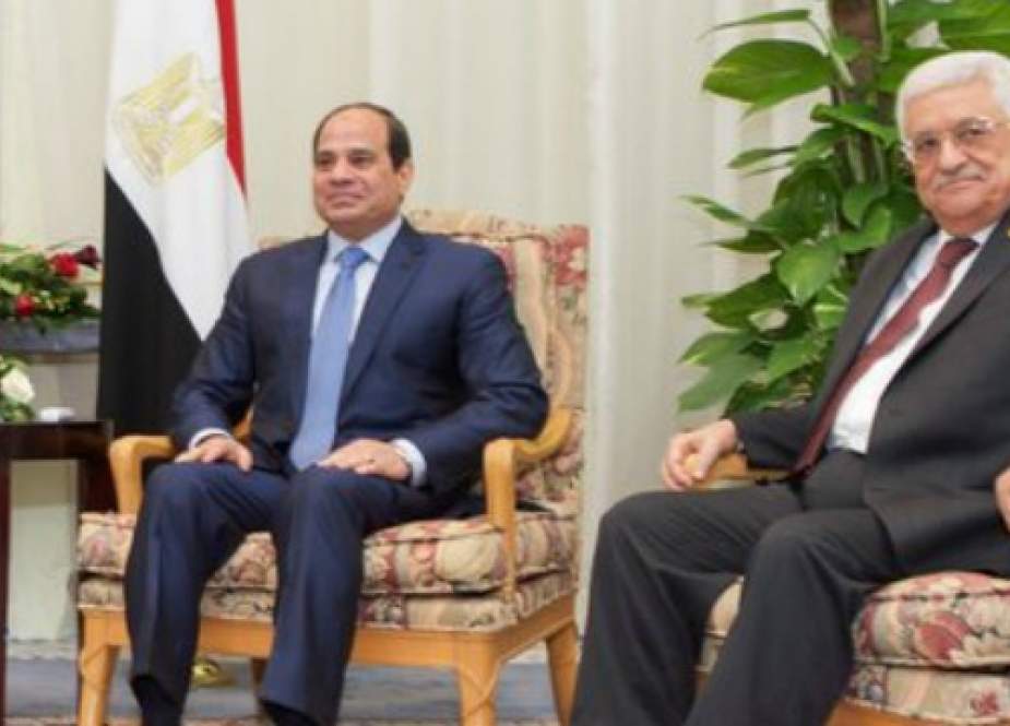 Egyptian President Abdel Fattah al-Sisi and Palestinian Authority President Mahmoud Abbas.jpg