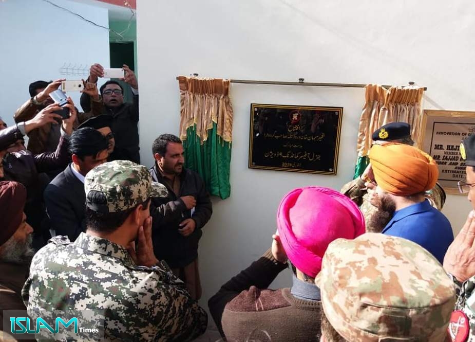 پاراچنار، پاک فوج کے اعلی افسران کا ابراہیم زئی میں سکھ برادری کے مقدس مقام کا دورہ