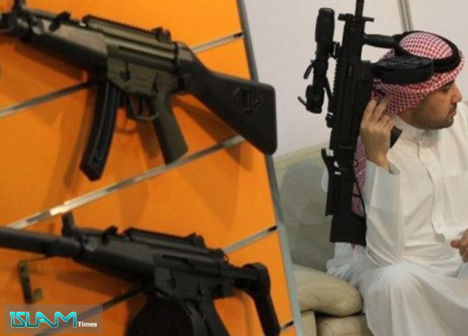 نشطاء وحقوقيون يطالبون بوقف بيع السلاح للسعودية
