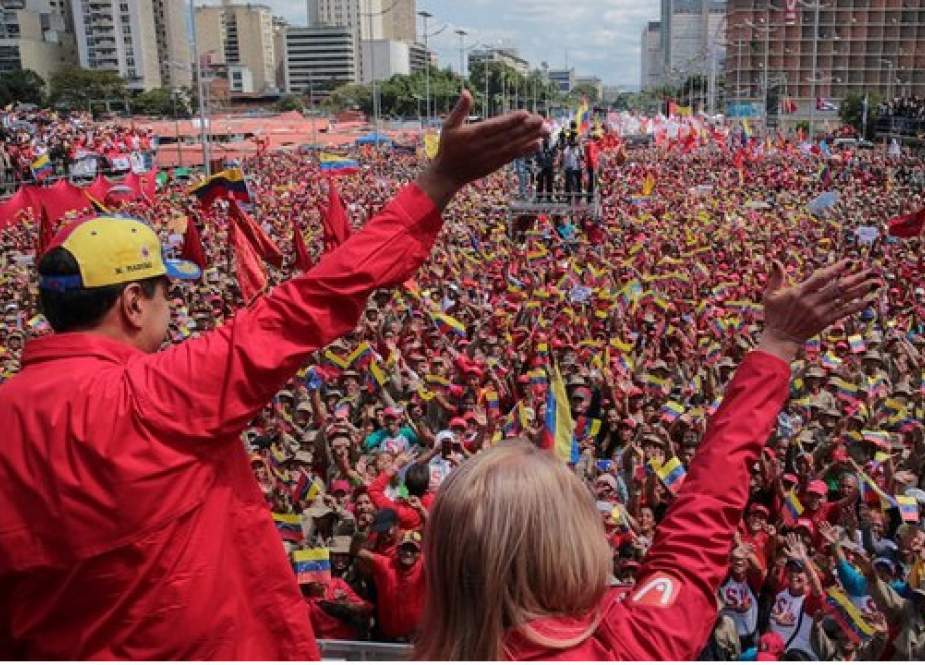 تجمع گسترده حامیان «مادورو» آغاز شد