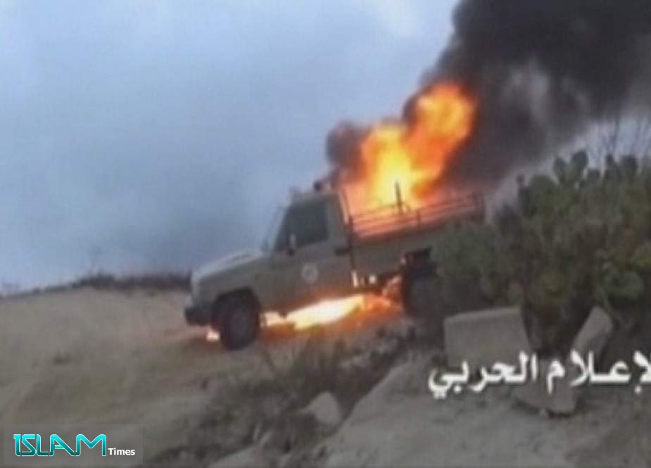 تواصل عمليات الجيش اليمني واللجان داخل الحدود السعودية