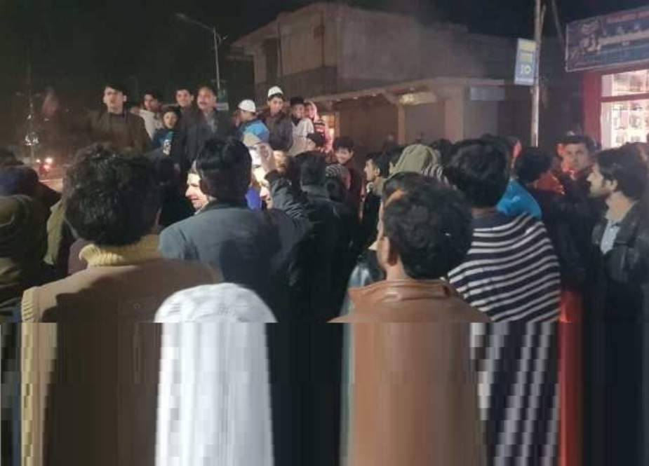 وزیراعلٰی گلگت بلتستان کے محلے میں اندھیرے کا راج، عوام کا احتجاج