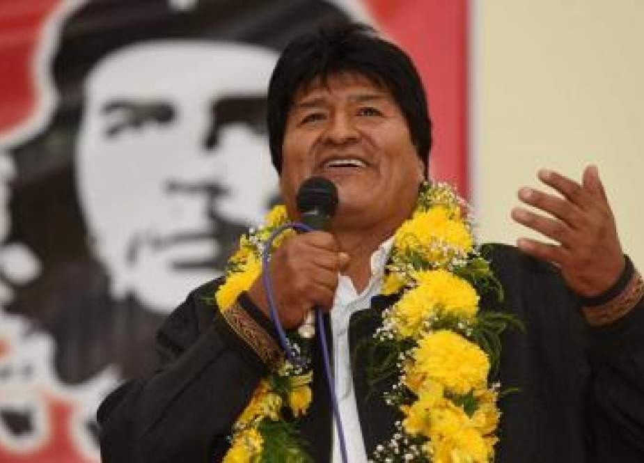 Evo Morales: “Venesuela xalqı öz şərəfini qoruyacaq”