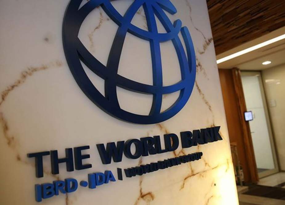 اگلے مالی سال پاکستان کی معاشی شرح نمو 2.7 فیصد تک سکڑنے کا خدشہ ہے، ورلڈ بینک