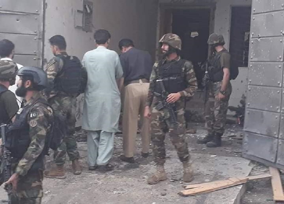 پشاور، حیات آباد میں دہشتگردوں کیخلاف سکیورٹی فورسز کی کارروائی