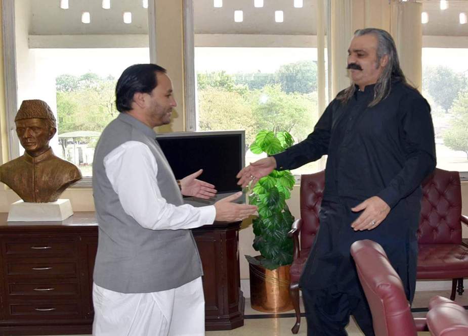 وفاقی وزیر امور کشمیر علی امین گنڈا پور سے وزیر اعلیٰ گلگت بلتستان کی ملاقات