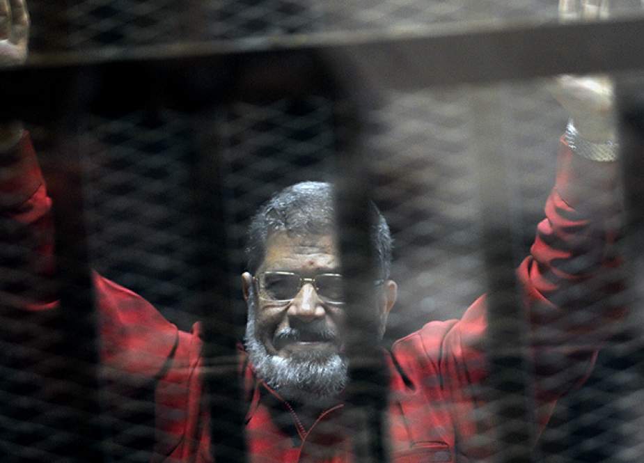 مصر کے سابق صدر محمد مُرسی عدالت میں انتقال کر گئے