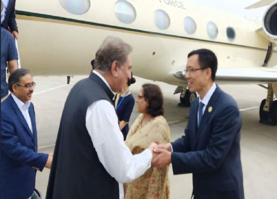مقبوضہ کشمیر کی صورتحال، پاک وزیر خارجہ چین پہنچ گئے