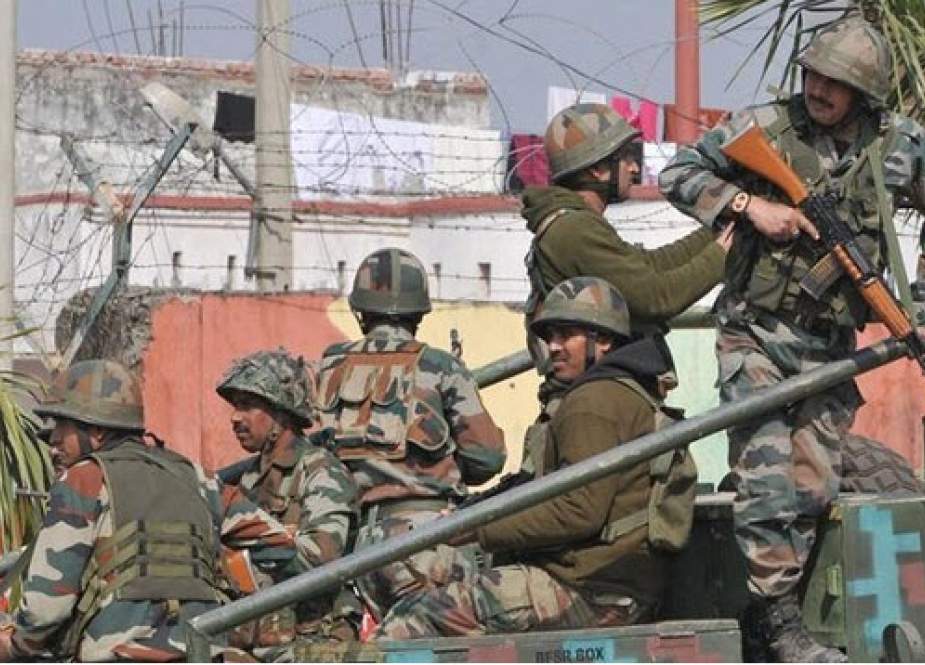 آغاز نخستین درگیری‌ نظامی میان ارتش هند و پاکستان در کشمیر