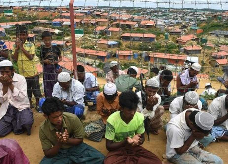 Rohingya Muslim refugees in Bangladesh.jpg