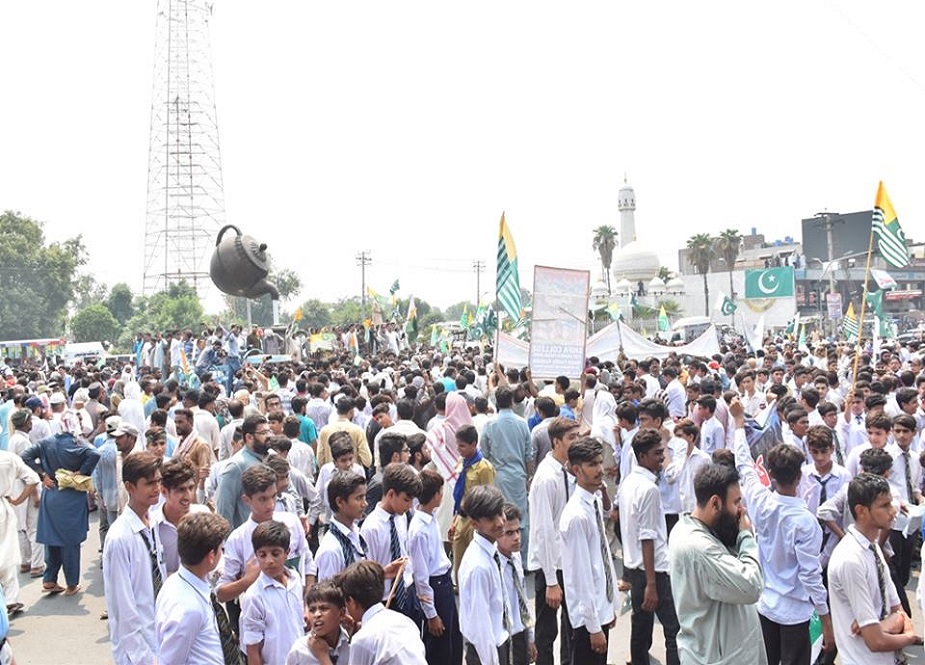 فیصل آباد، کشمیر آور کی مناسبت سے منعقد ہونیوالے مظاہروں کی تصاویر