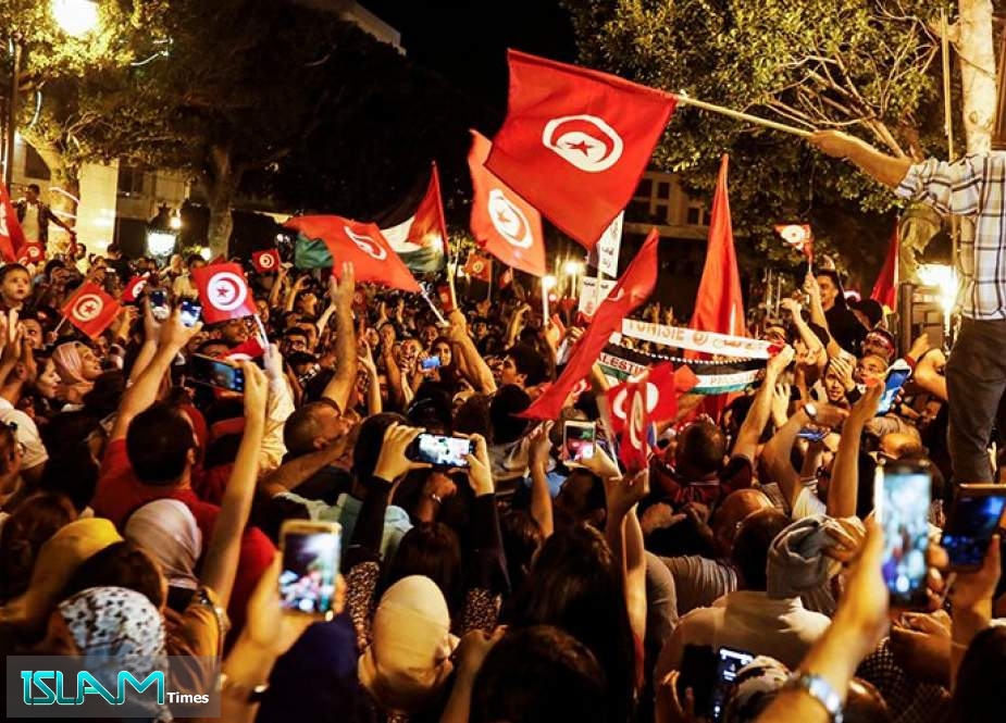 أزمة بين مصر وتونس بعد هتاف تونسيين ضد السيسي