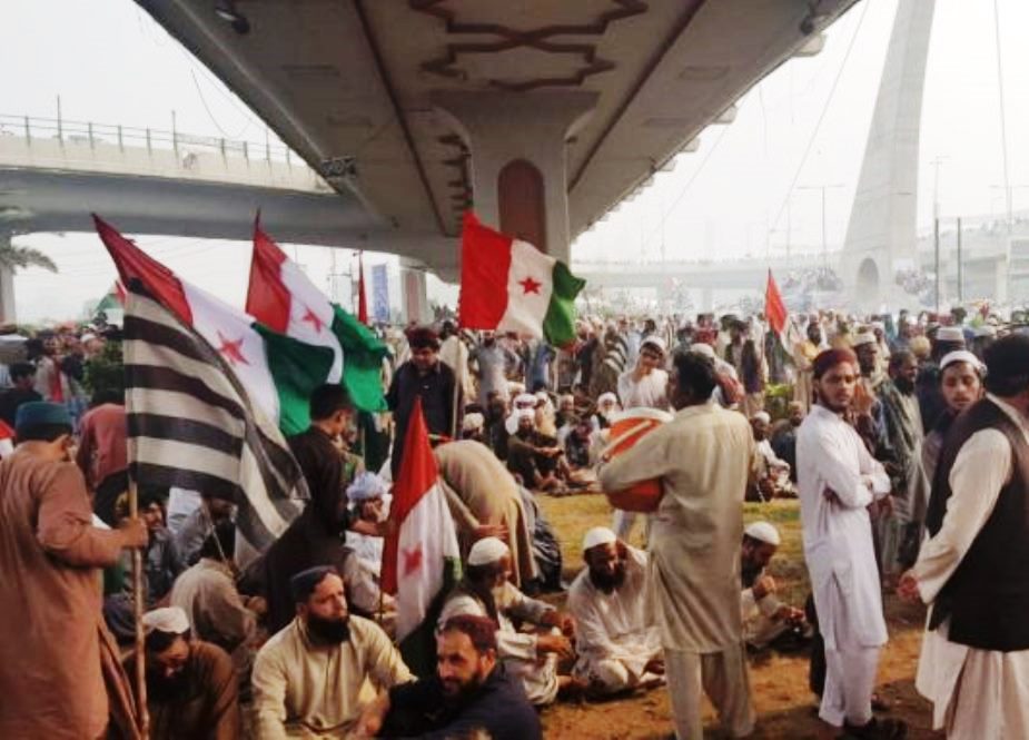 لاہور میں جے یو آئی (ف) کے آزادی مارچ اور جلسے کے مناظر