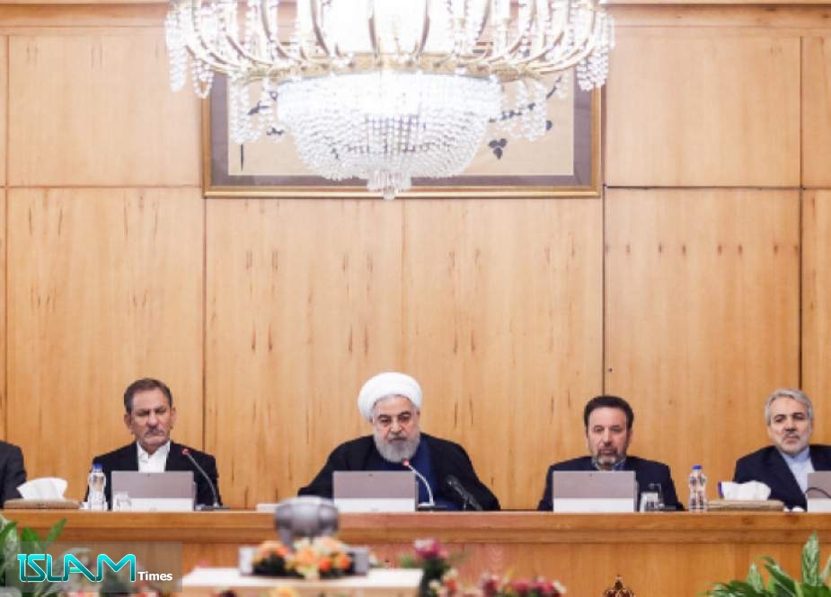 روحاني : لنوحّد صفوفنا في مواجهة السياسات الأمريكية