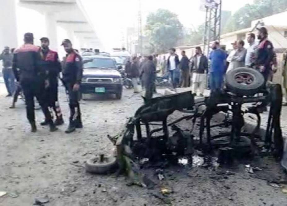 لاہور میں ملتان روڈ پر چوبرجی کے قریب رکشے میں دھماکہ