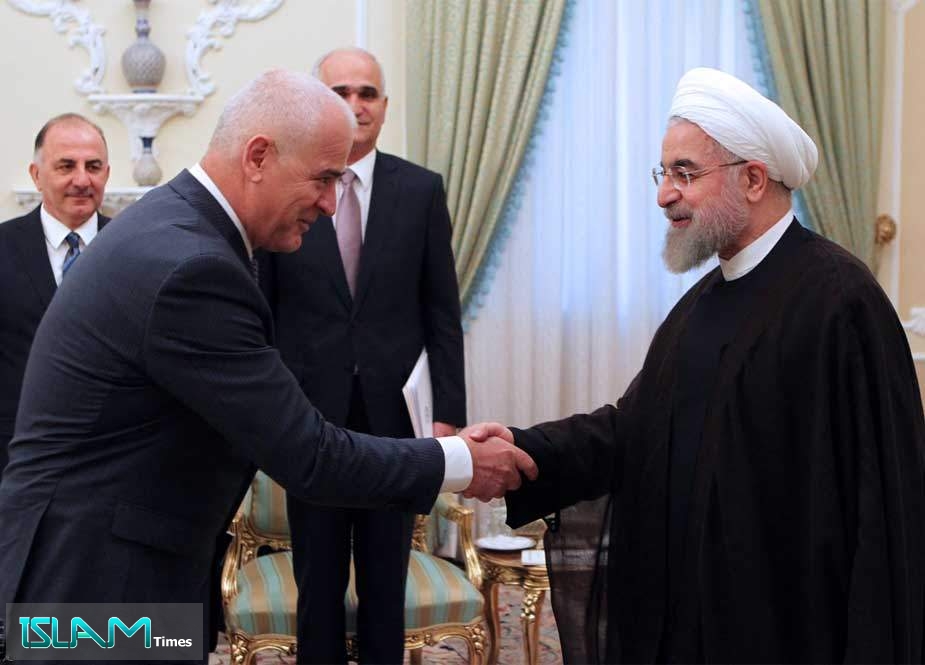 Baş Nazirin müavini Şahin Mustafayev İran Prezidenti Həsən Ruhani ilə görüşüb
