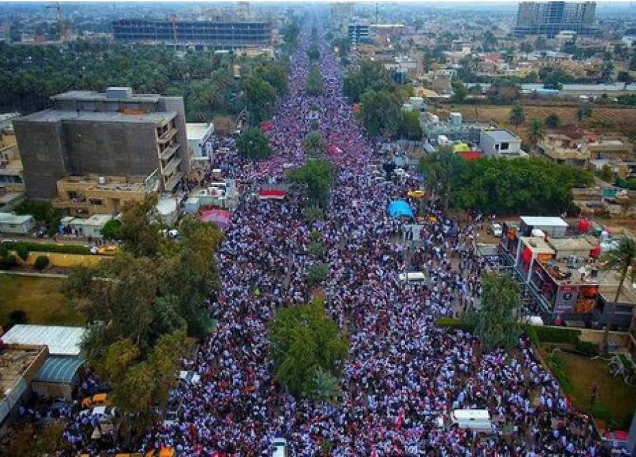 تظاهرات میلیونی عراقی‌ها در بغداد در محکومیت اشغالگری نظامی آمریکا
