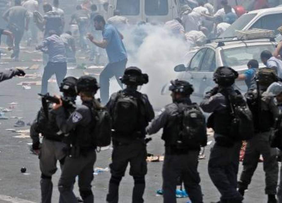 Palestinian Youths Clash with Zionist Occupation Forces in Ramallah.jpg