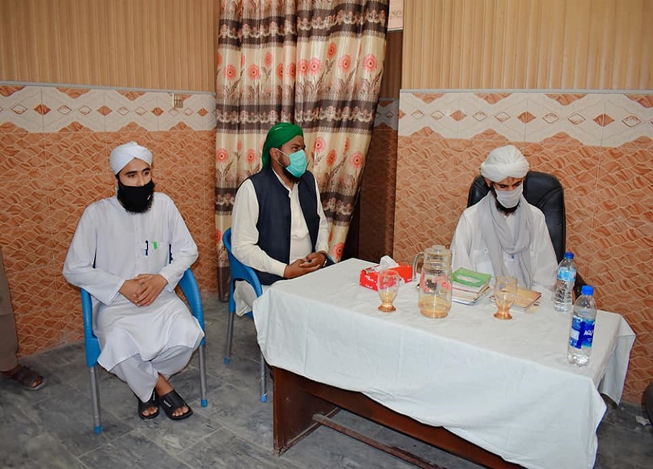 میانوالی، دعوت اسلامی کے زیراہتمام لگائے گئے بلڈ ڈونیشن کیمپ کی تصاویر