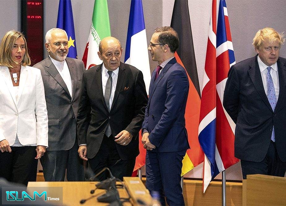 Üç Avropa ölkəsi İranın ABŞ-ın tərk etdiyi razılaşmaya dönməsini istədi