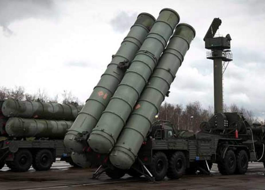 Russian S-400 air defence systems.jpg